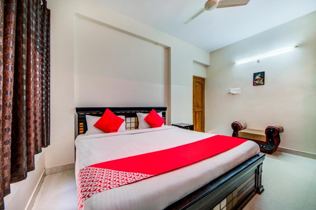 Super Hotel O The Royal Nest Near Shilparamam Kondapur  Exterior foto