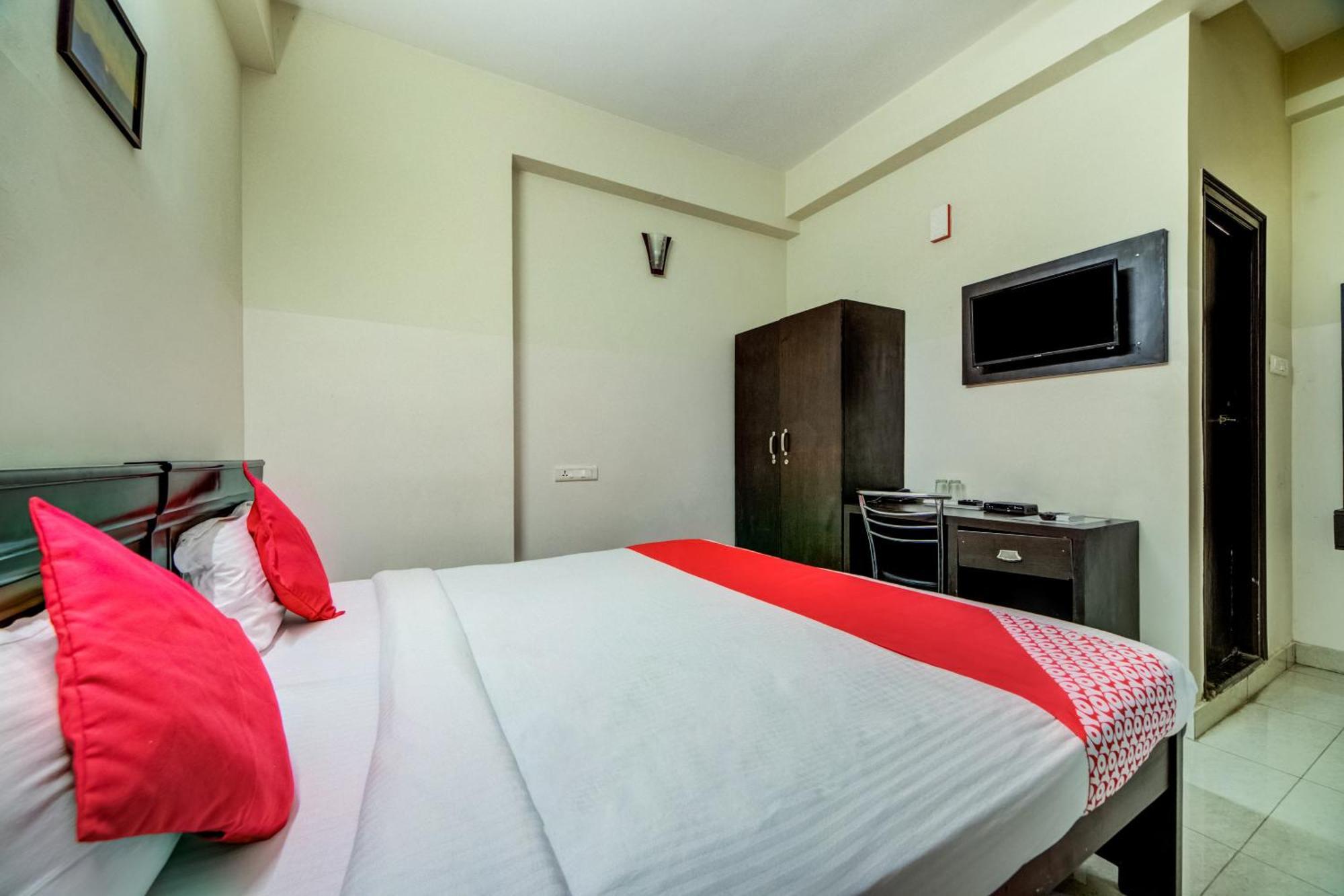 Super Hotel O The Royal Nest Near Shilparamam Kondapur  Exterior foto