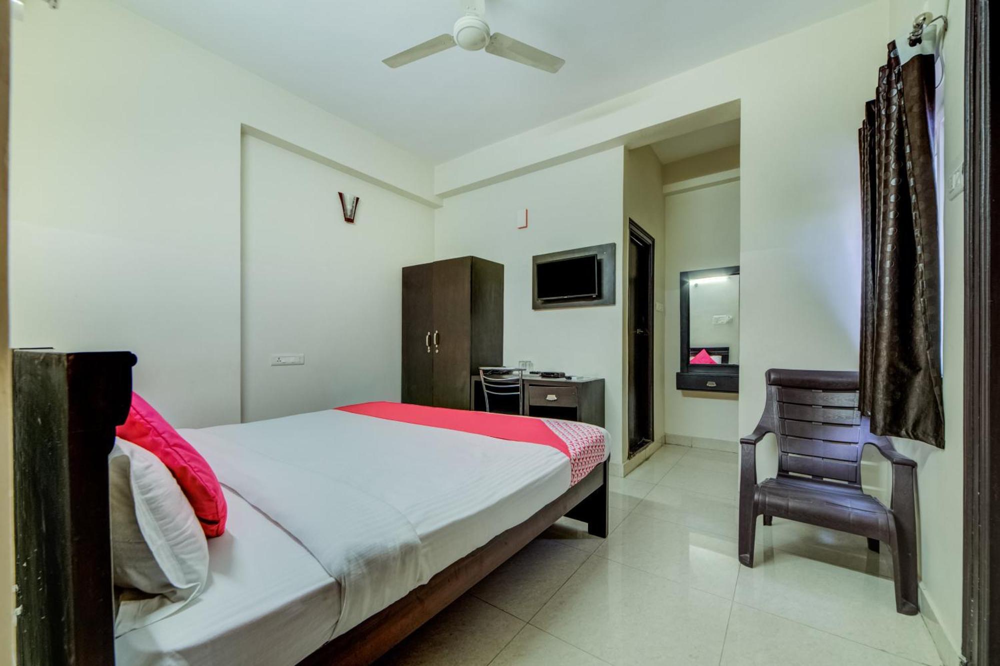 Super Hotel O The Royal Nest Near Shilparamam Kondapur  Exterior foto