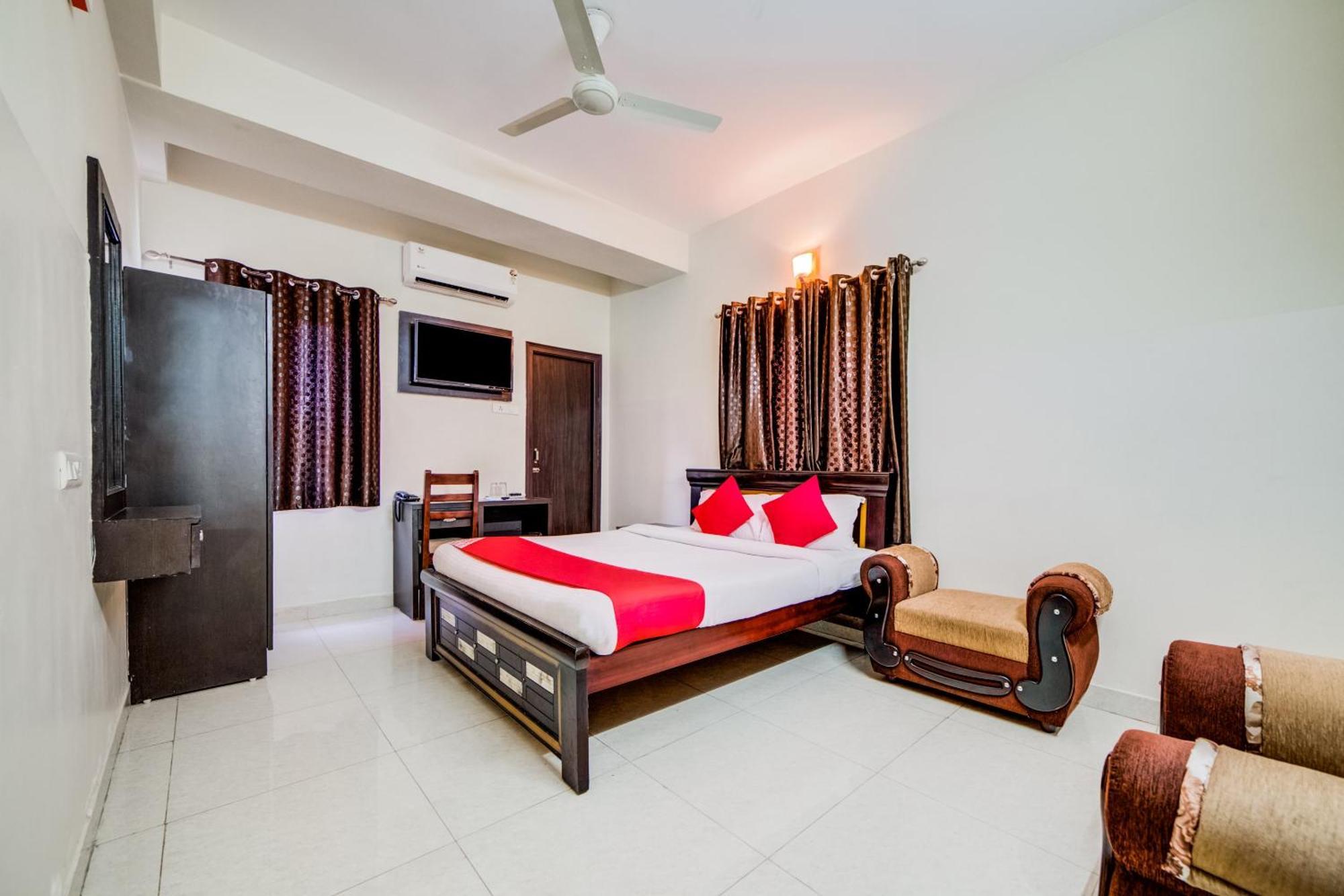 Super Hotel O The Royal Nest Near Shilparamam Kondapur  Exterior foto