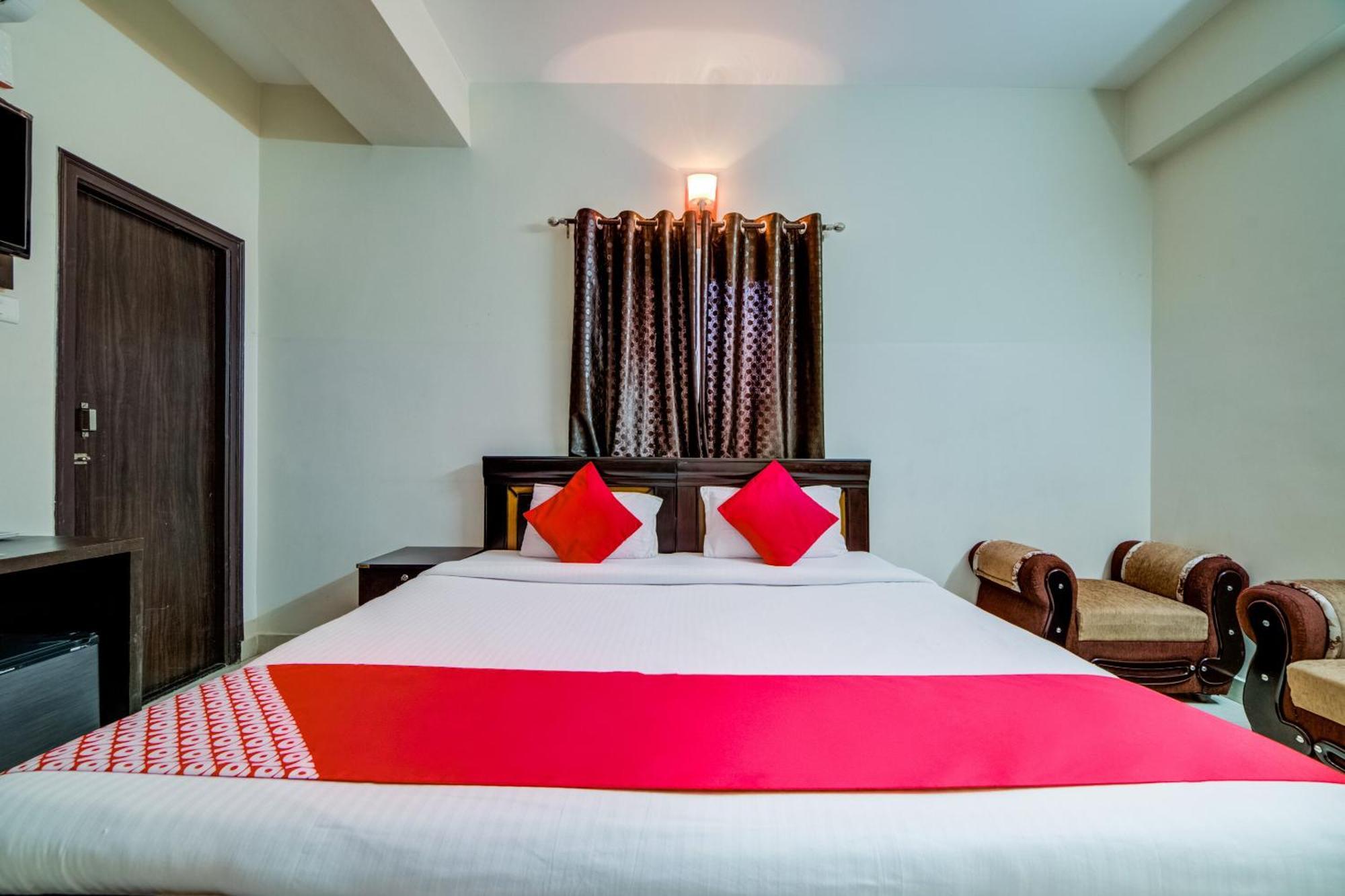 Super Hotel O The Royal Nest Near Shilparamam Kondapur  Exterior foto
