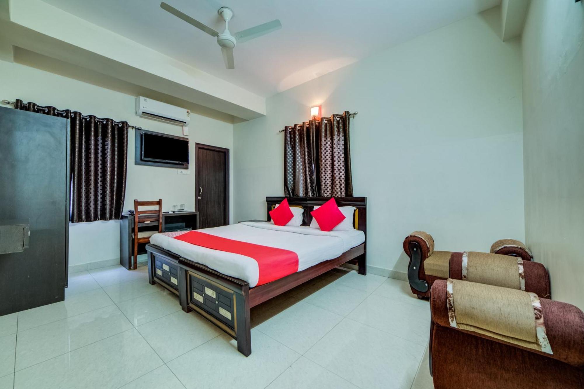 Super Hotel O The Royal Nest Near Shilparamam Kondapur  Exterior foto