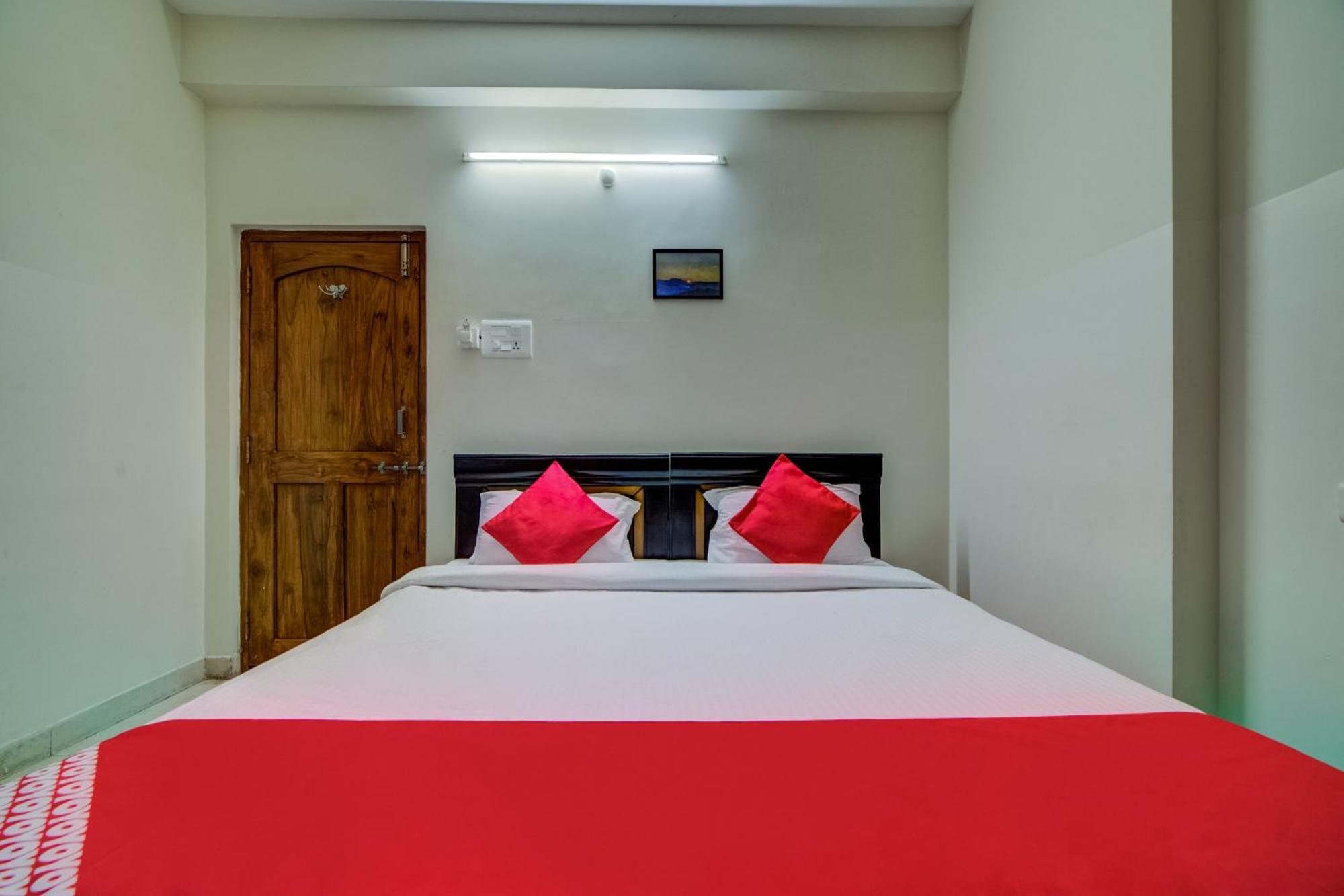 Super Hotel O The Royal Nest Near Shilparamam Kondapur  Exterior foto