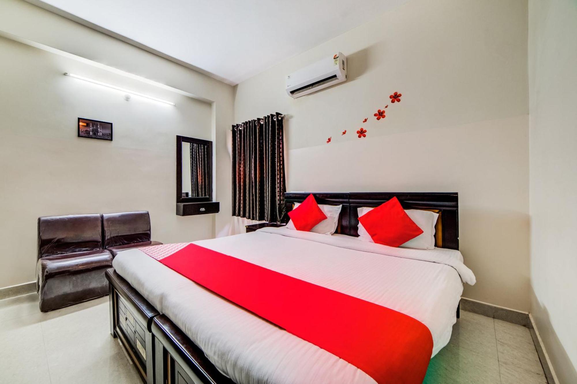 Super Hotel O The Royal Nest Near Shilparamam Kondapur  Exterior foto